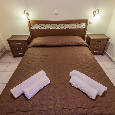 Olive Tree Hotel 2*