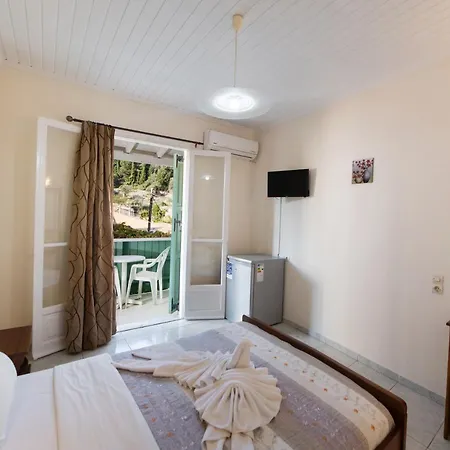 Olive Tree 2* Айос-Никитас