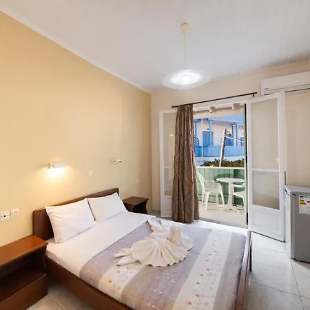 Olive Tree Айос-Никитас