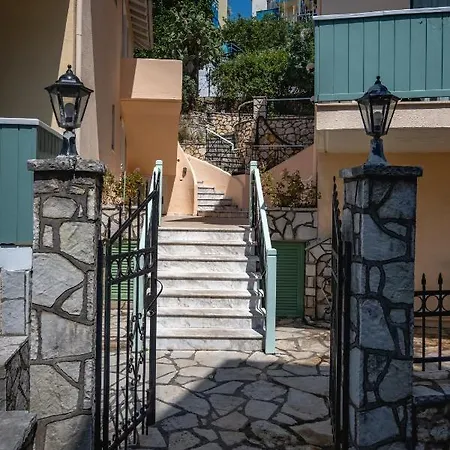 Отель Olive Tree