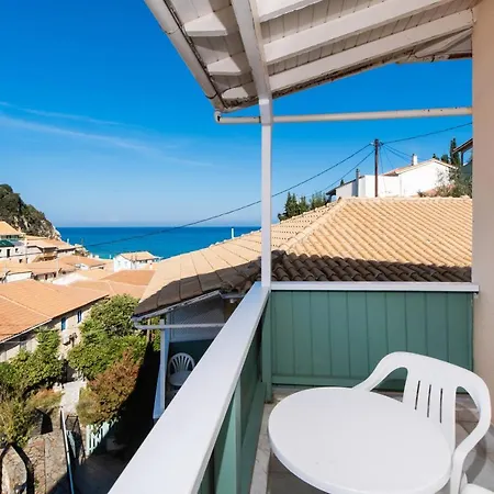 Olive Tree Отель 2*